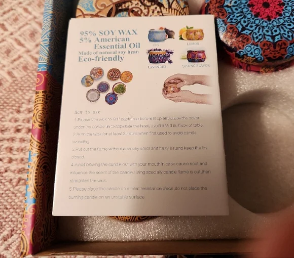 Gift Set Box Of 4 Candles - Picture 2 of 10